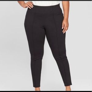 Pleated Pull On Ponte pants  (black)